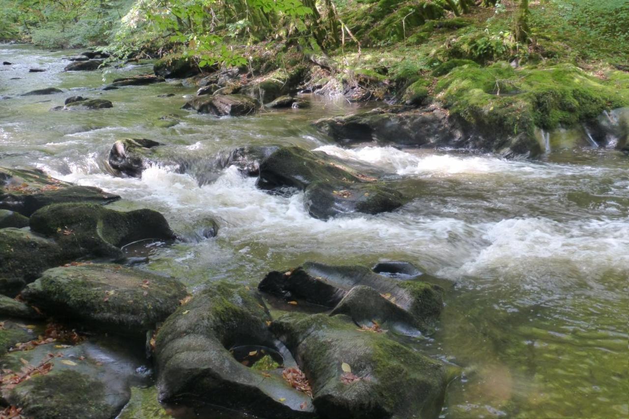 Au Fil De L'Eau Ξενοδοχείο Grupont Εξωτερικό φωτογραφία